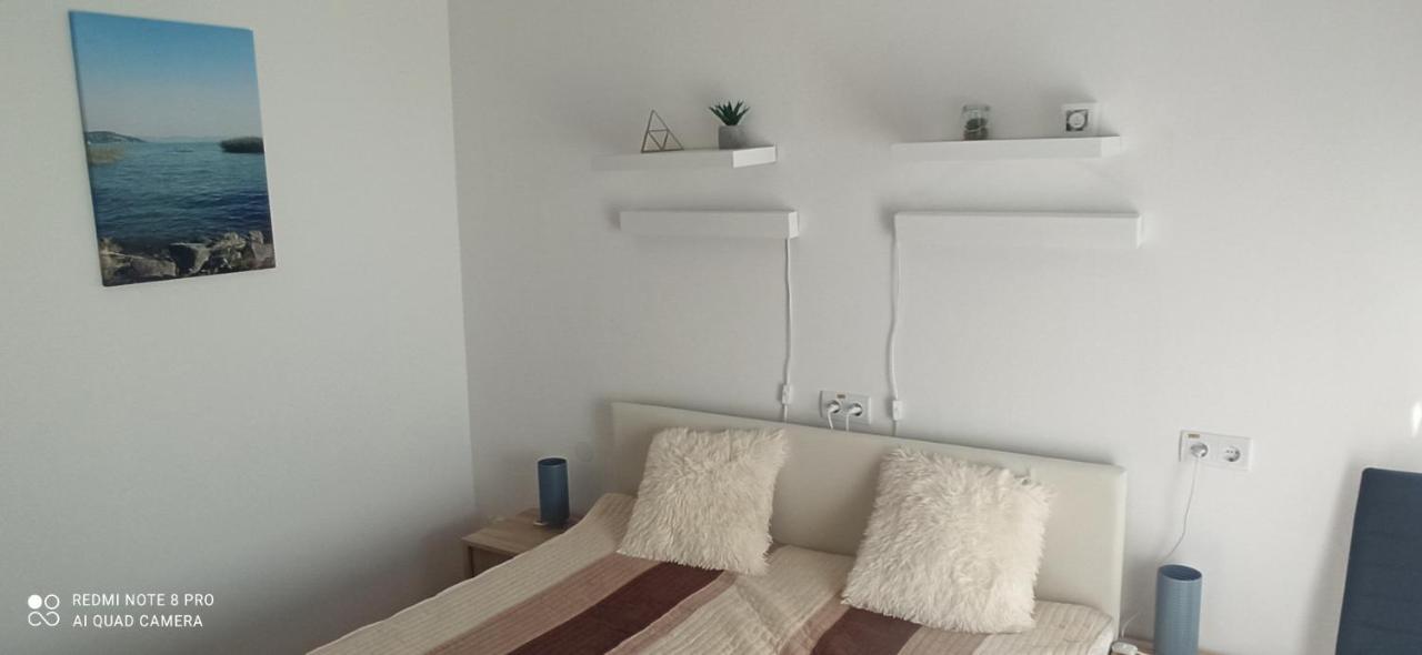 Sunshine 208 Apartman Balatonszarszo Dış mekan fotoğraf