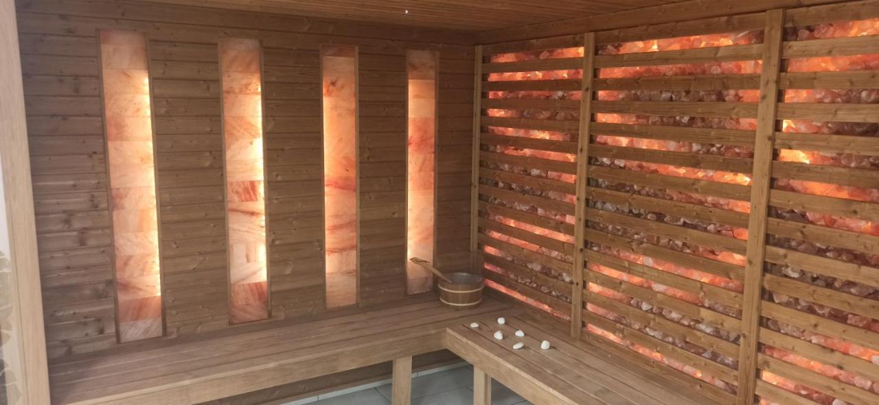 Sunshine 208 Apartman Balatonszarszo Dış mekan fotoğraf